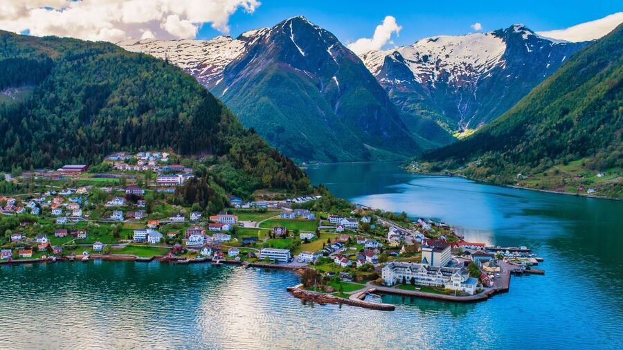 From Bergen: Flam Full-Day Cruise to Sognefjord - What the fjord scenery gives you