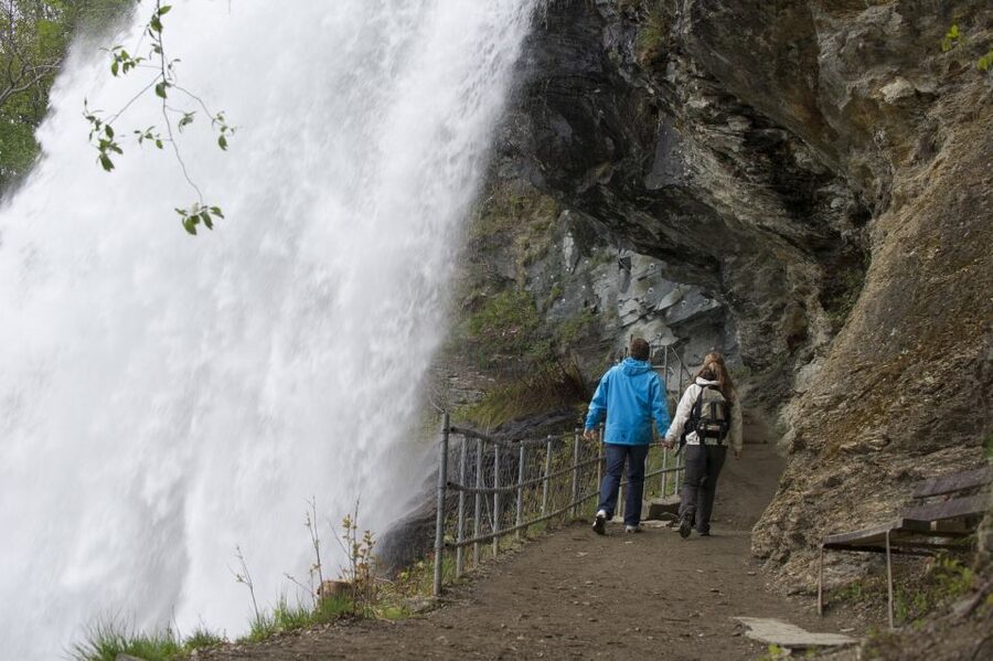 From Bergen: Private Trip to Hardangerfjord - Key points to know before you book