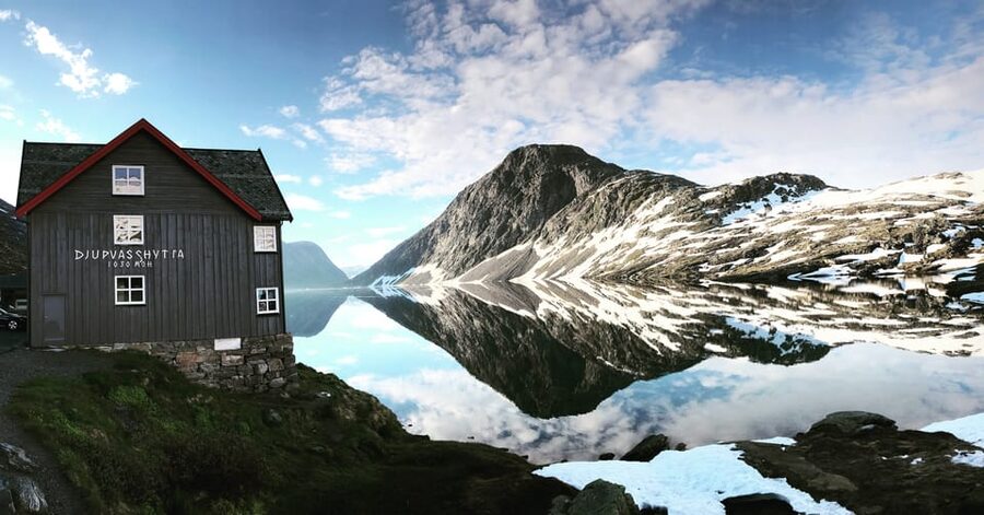 From Hellesylt: The Best of Geiranger Shore Excursion - Oppstryn Lake and glacier country
