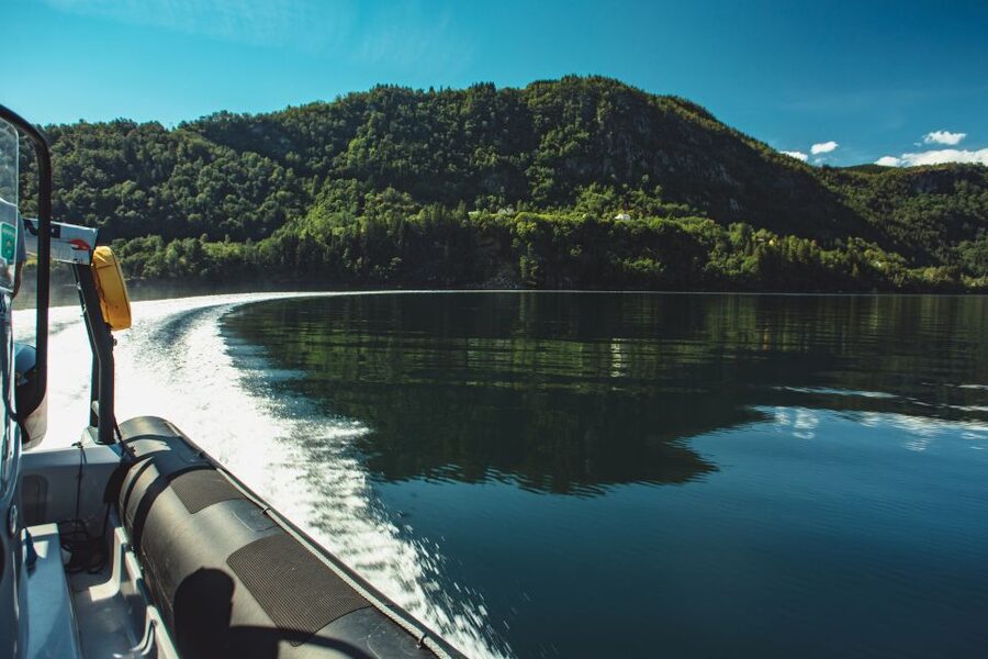 From Norheimsund: Hardangerfjord & Fyksesund RIB Fjord Tour - Why Fyksesund is worth your time