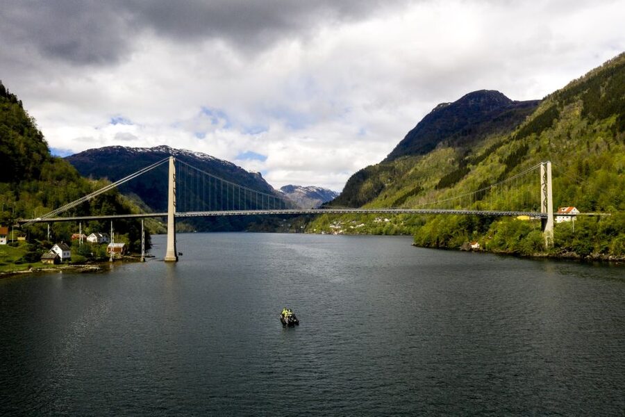 From Norheimsund: Hardangerfjord & Fyksesund RIB Fjord Tour - Waterfalls, weather, and changing seasons