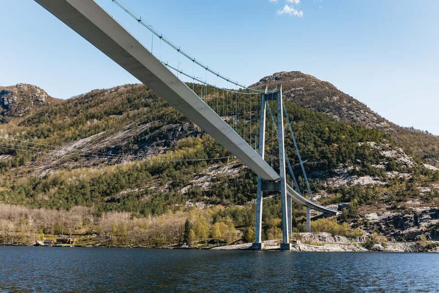 From Stavanger: Lysefjord Sightseeing RIB Boat Tour - Fantahala and Vagabond Cave