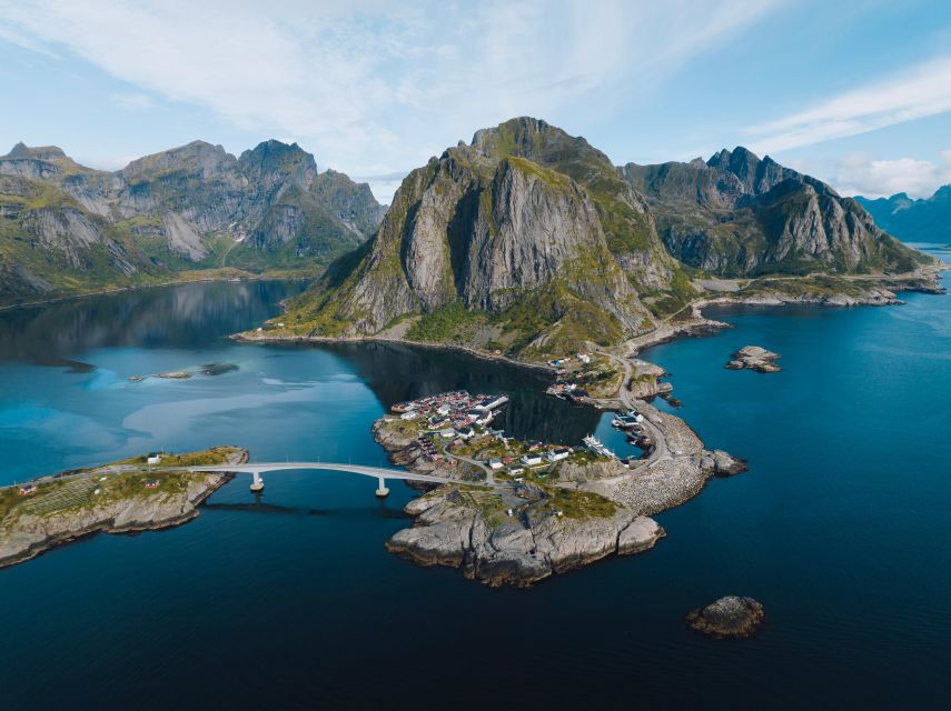 From Svolvær: Best of Lofoten Tour in One Day - Starting in Svolvær at the red Arctic Route bus