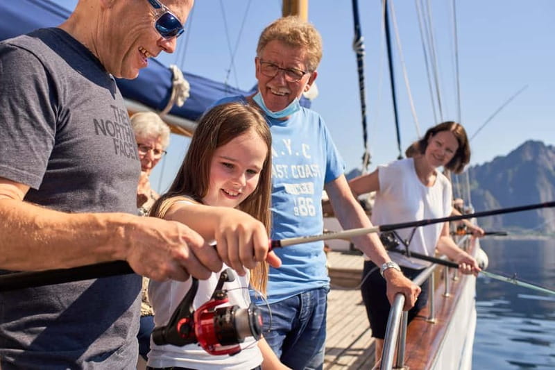 From Svolvær: Taste of Lofoten - Cultural Fishing Experience - Who will enjoy this experience most