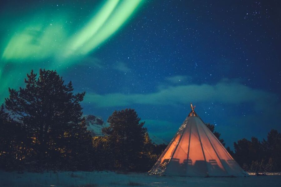 From Tromsø: Private Northern Lights Experience - What the five hours may feel like