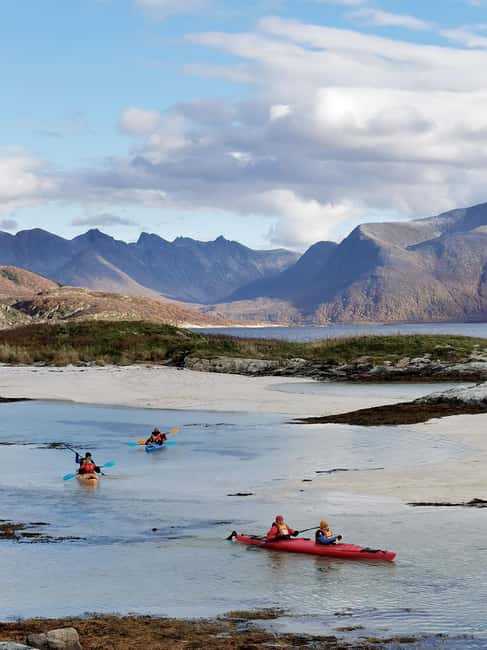 From Tromsø: Sea Kayaking Tour at Sommarøy with Transfer - The white-beach break and hot drink