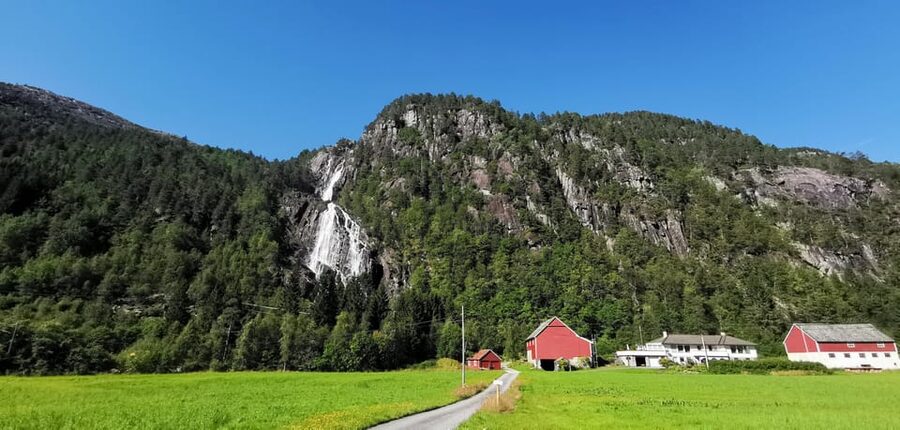 Full day private tour to Flåm - What the private format adds at $918 per person
