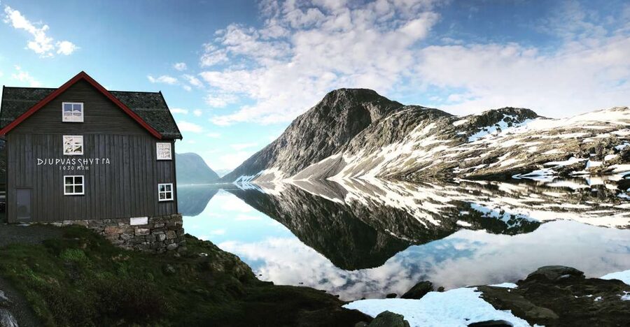 Geiranger: Dalsnibba, Flydalsjuvet, Eagle Bend & Fjords Tour - Why this Geiranger tour works so well