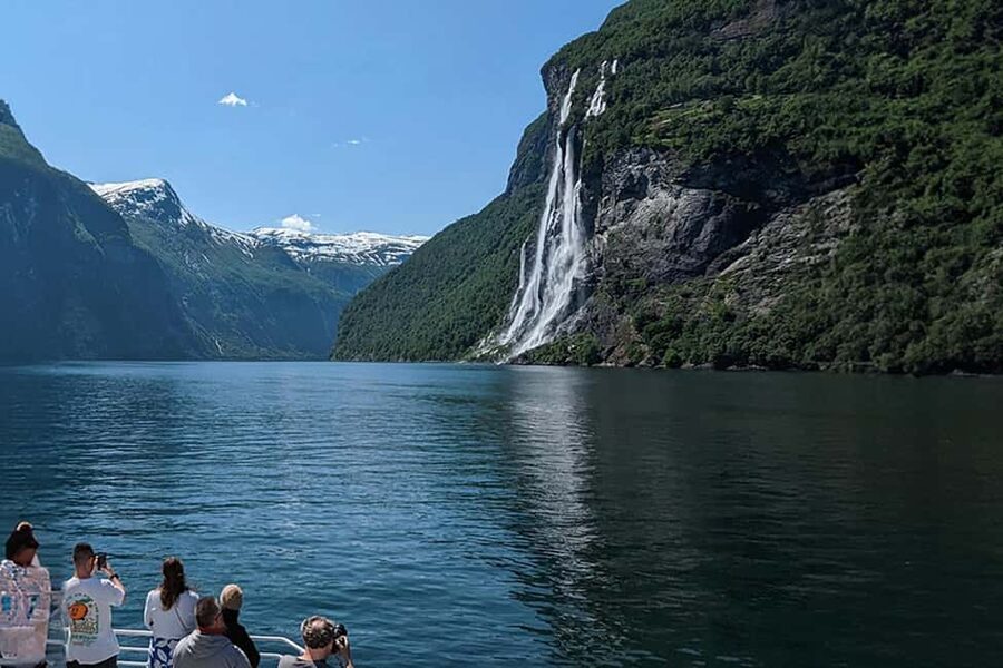 Geiranger Fjord Tour from Hellesylt (2 hours in Geiranger) - Who should choose this fjord cruise