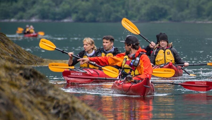 Geiranger: Kayak tour with guide - Why kayaking changes the Geirangerfjord experience