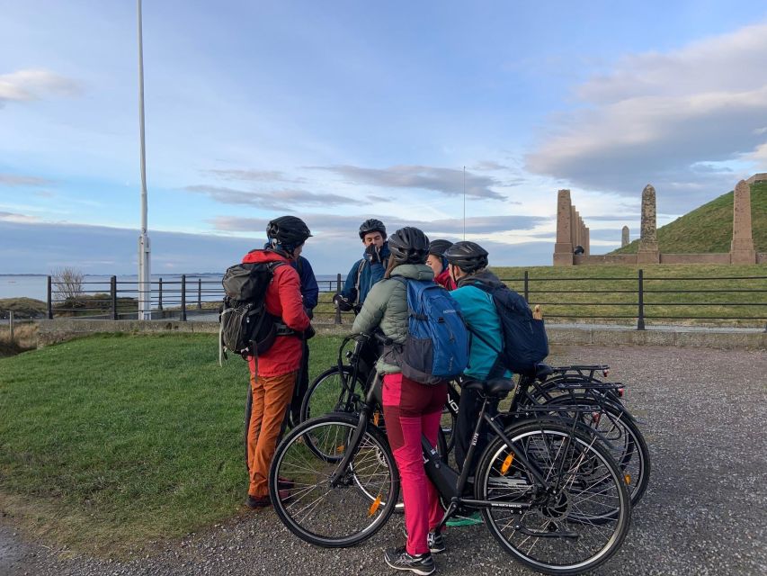 Guided E-Bike Tour in Haugesund: city, vikings, Rising Tides - Quiet streets, green coastal areas, and changing scenery