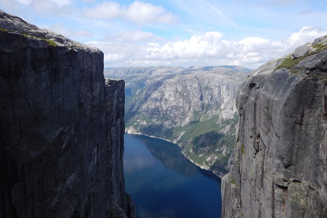 Guided hike to Kjerag and Kjeragbolten - Key points at a glance