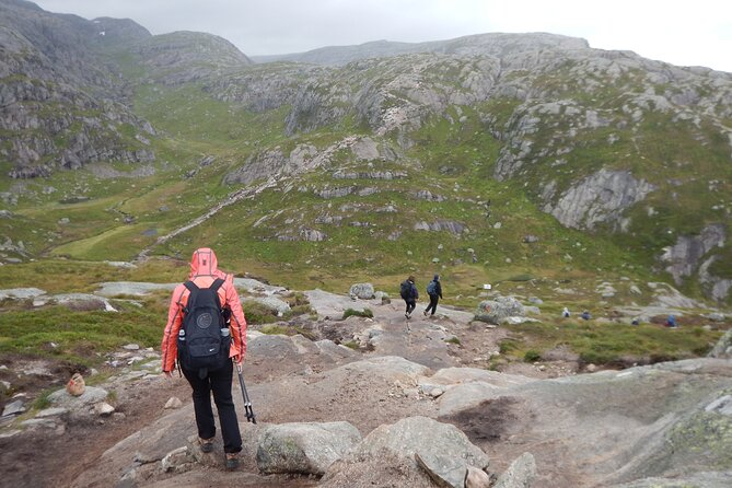 Guided hike to Kjerag and Kjeragbolten - What the $182.47 price really covers