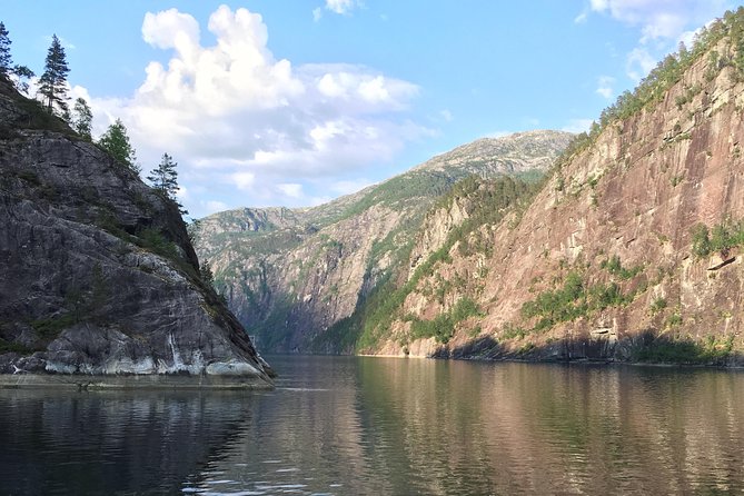 GUIDED TOUR: Secrets of the Fjords - the Osterfjord and Mo, 6.5 hours - Lunch in Mo beside the Mofjord