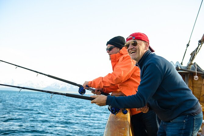 Half-Day Fishing & Fjord Cruise Adventure from Tromsø in Norway - Fresh fish, simple cooking, and hot drinks