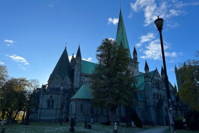Half-Day Highlights of Trondheim by Bus and City Walk