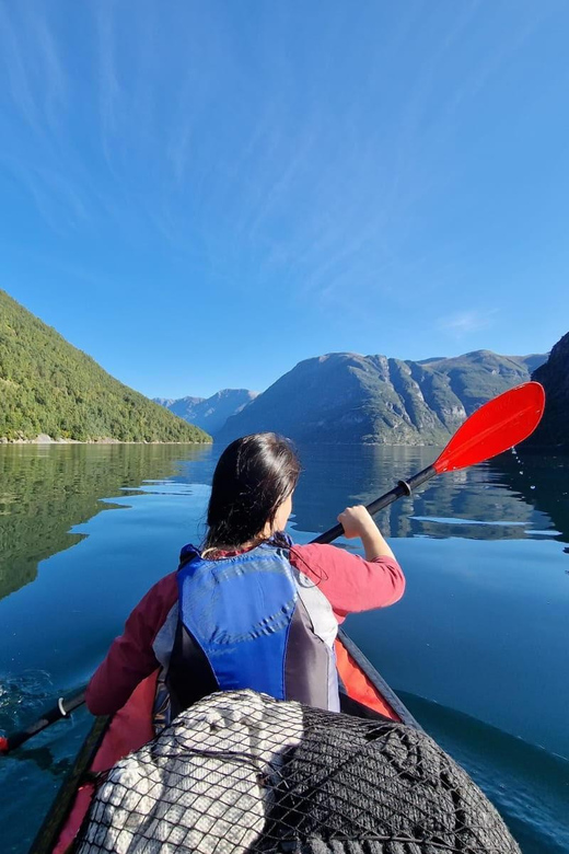 Hellesylt: Beginner-Friendly Fjord Kayaking Experience - Starting at FjordKayaking.com in Hellesylt