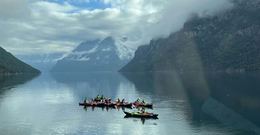 Hellesylt: Beginner-Friendly Fjord Kayaking Experience - Following the Hellesylt shoreline