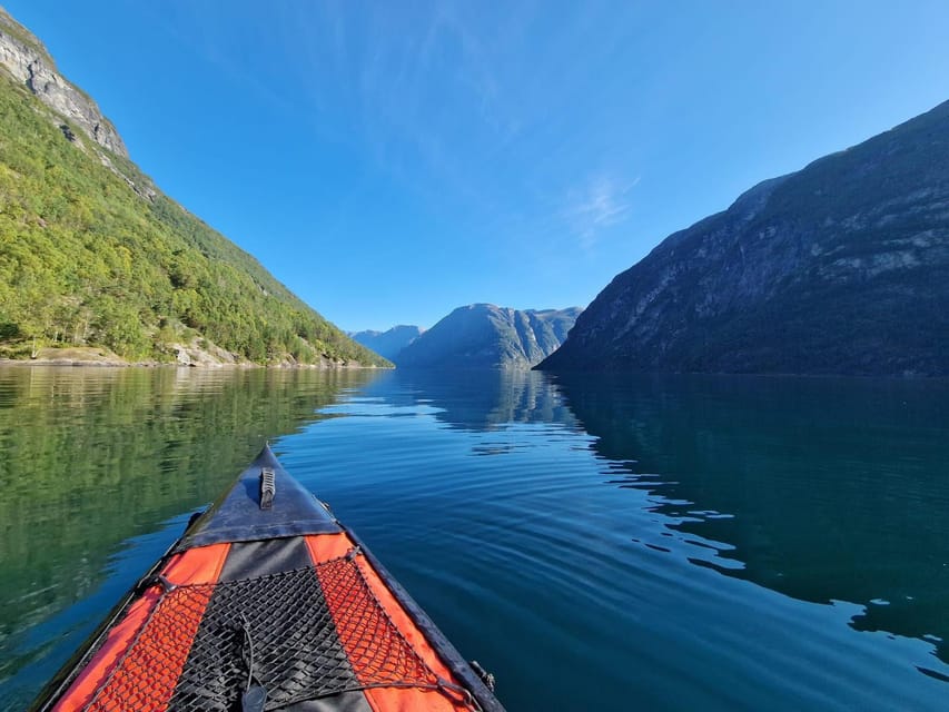 Hellesylt: Beginner-Friendly Fjord Kayaking Experience - Who will enjoy this most