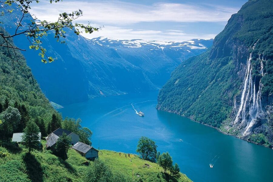 Hellesylt-Geiranger Sightseeing (one way ticket) - Should you book Hellesylt to Geiranger?