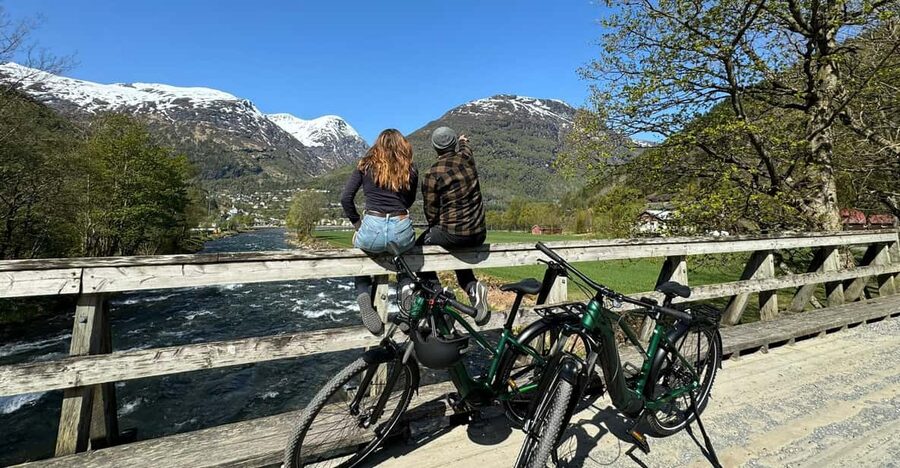 Hellesylt to Norangsdalen: Scenic E-Bike Tour - How the four hours are likely to feel