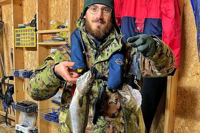 Inshore fishing in the Drangefjord - Learning fishing methods instead of just casting