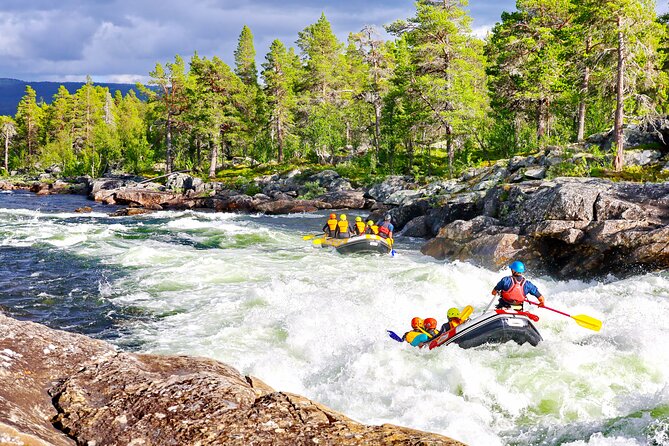 Intermediate Difficulty Level Rafting Experience in Dagali - Staying warm when the river is cold