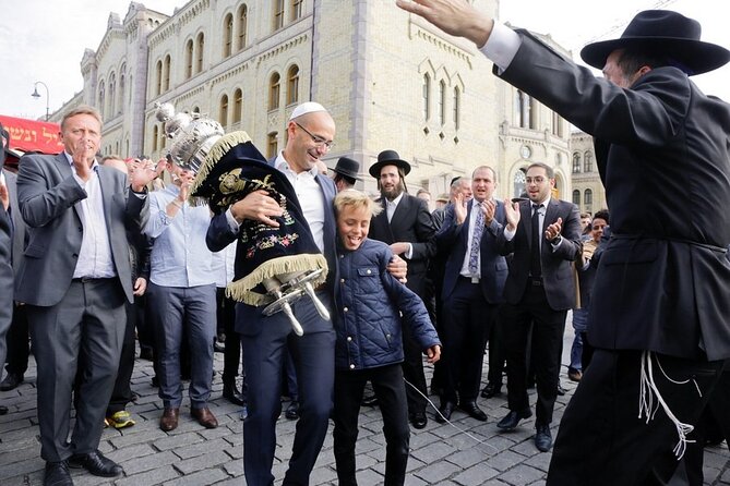 Jewish Heritage Tour in Oslo - Stortorvet, the cathedral, and Christian IV
