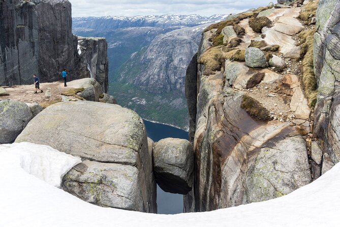 Kjerag Low-Season Hike + Packed Lunch - Key points to know before you book