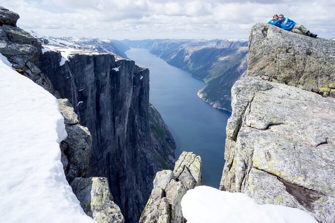 Kjerag Low-Season Hike + Packed Lunch - A 5am start from Stavanger