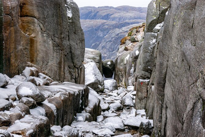 Kjerag Low-Season Hike + Packed Lunch - What the $202.26 price buys you