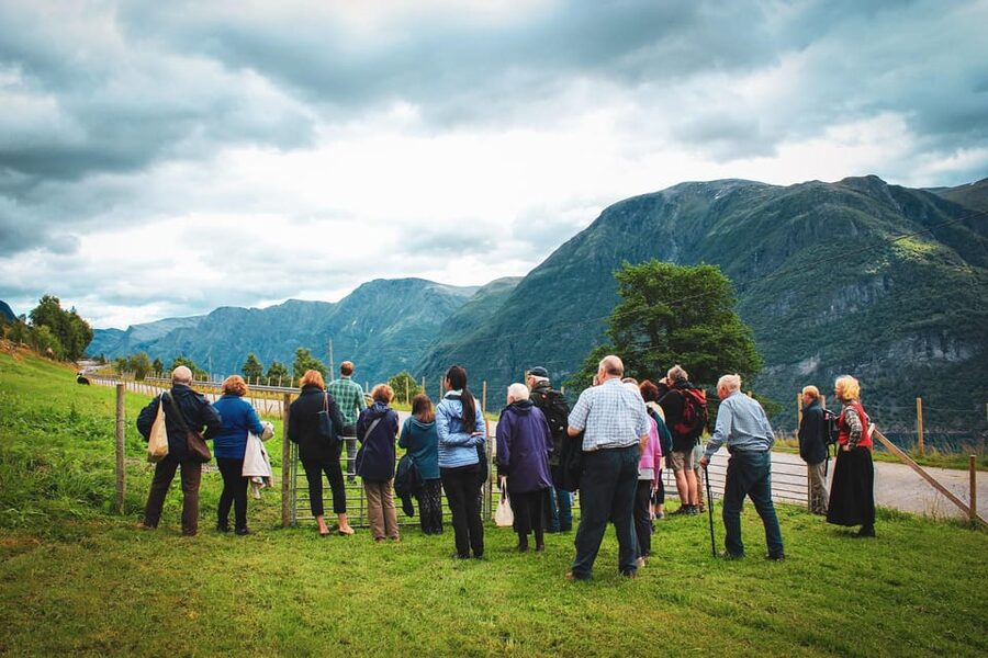 Ljøen, Hellesylt: Ljøen Farm Tour - Should you book Ljøen Farm Tour?