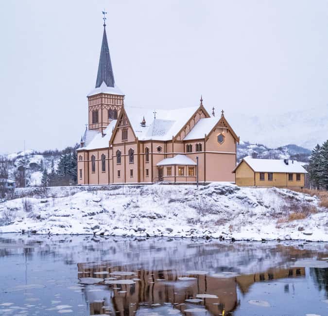 Lofoten: Half-Day Guided Tour with Photo Stops - Who will get the most from this tour