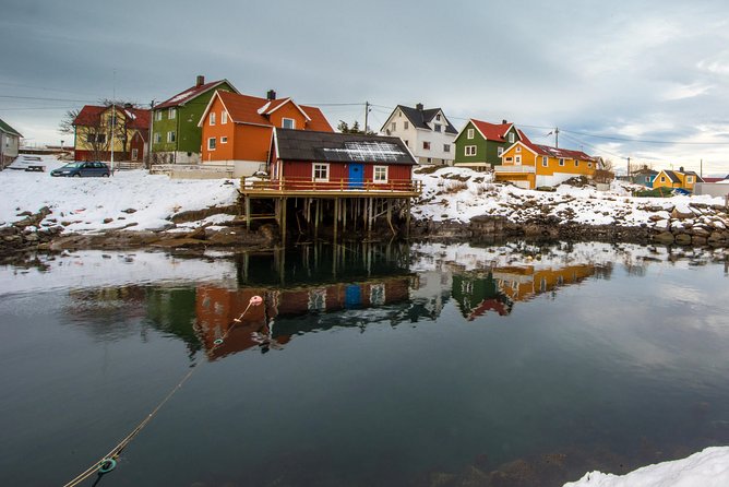 Lofoten Highlights Photo Tour - Henningsvær & Haukland - Haukland Beach and the short-stop challenge