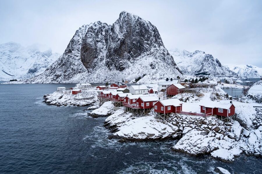 Lofoten: Reine, Hamnøy, and Skariskøya Photo Tour - Hamnøy and the classic red cabins
