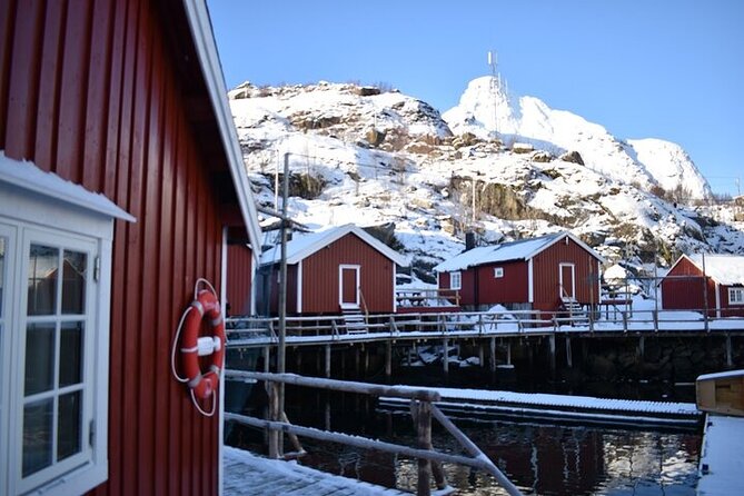 Lofoten VIP PRIVATE tour from Svolvaer - A proper break at Sakrisoya