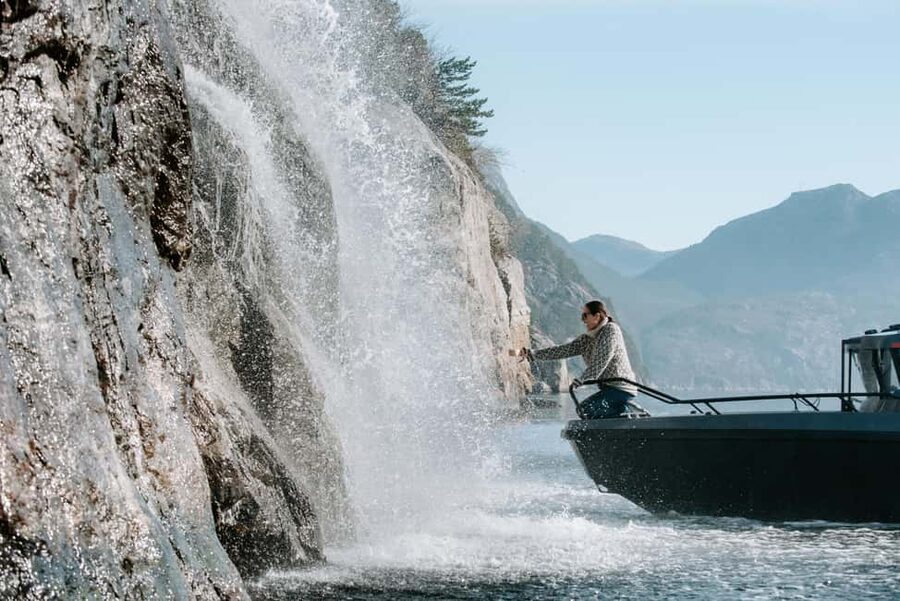 Lysefjord (Stavanger): Boattrip to Preikestolen from Forsand - Boats, weather, and comfort