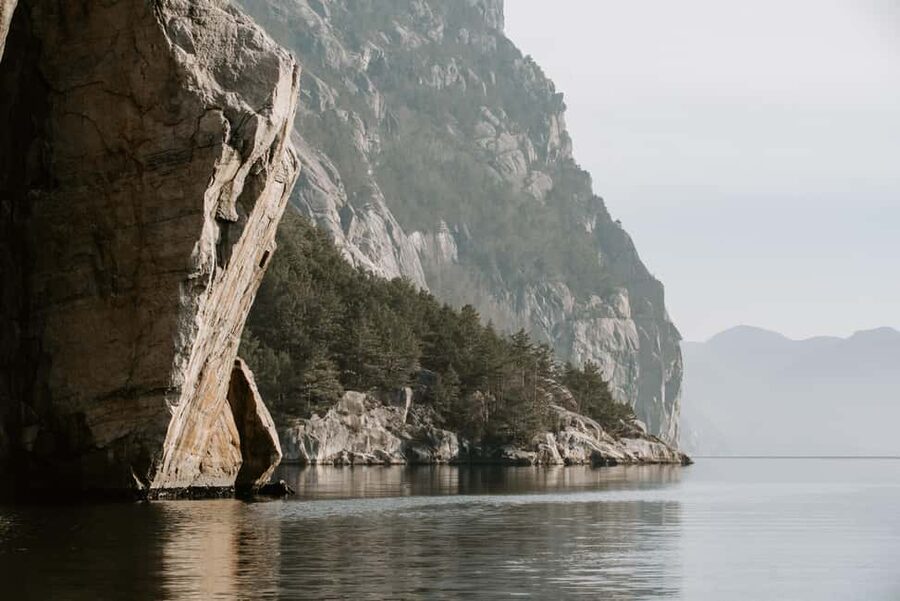 Lysefjord (Stavanger): Boattrip to Preikestolen from Forsand - Is $146 a fair price?