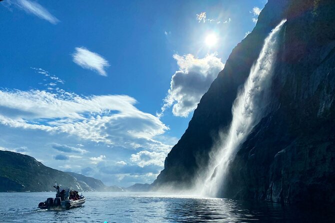 Lysefjorden & Pulpit Rock RIB-Safari from Stavanger - Pulpit Rock from the fjord below