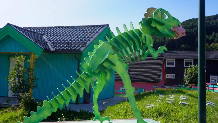 Måløy: Electric Minibus Tour to Kannesteinen - Is $60 good value for one hour?