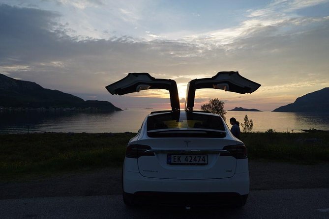 Midnightsun- Eco friendly Tesla Model X - Hotel pickup and the practical meeting point