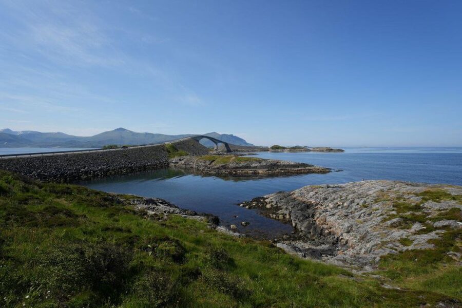 Molde: Atlantic Ocean Road & Varden Audio Guide Bus Tour - The Atlantic Road in a Half-Day from Molde