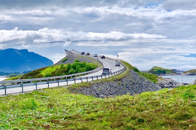 Molde - Atlantic Road Private Sightseeing tour - Through Eide and the marble country
