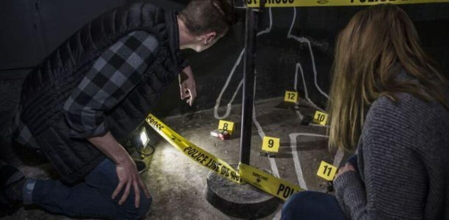Molde: Serial Killer Escape Room Game - The 15-minute introduction helps first-time players