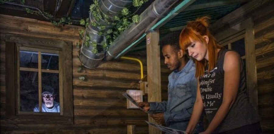Molde: Serial Killer Escape Room Game - Sixty minutes to follow the trail