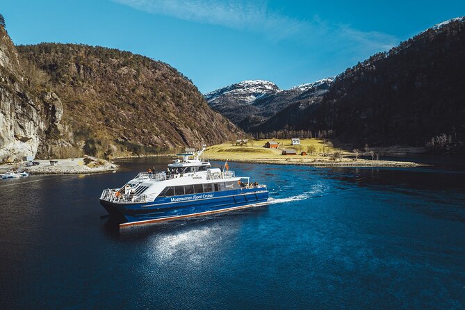 Mostraumen Fjord Cruise - the local operator - Comfort, capacity, and the real value