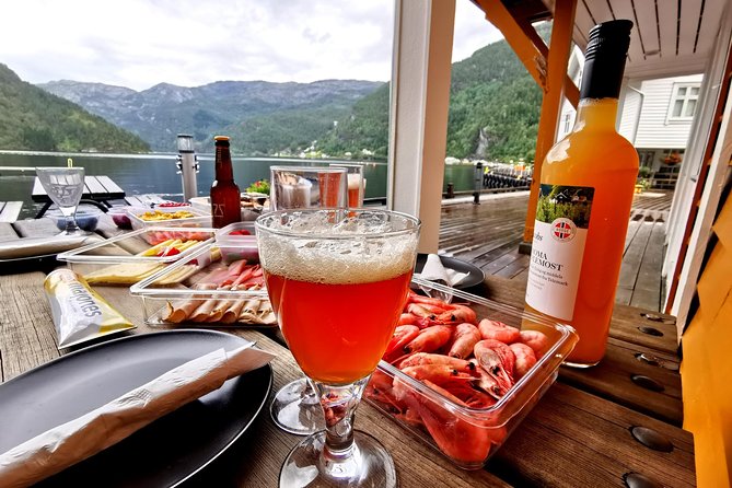 Mostraumen Private Pontoon Cruise - Is the $887.43 price good value?