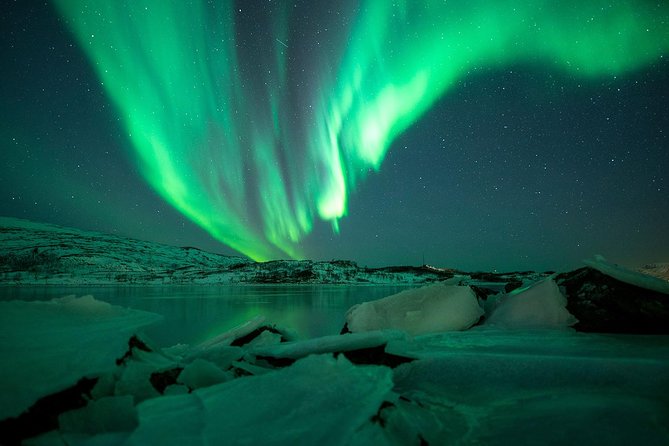 Northern Lights Big Bus Chase with Chasing Lights - Meeting at 5:20 pm in central Tromsø