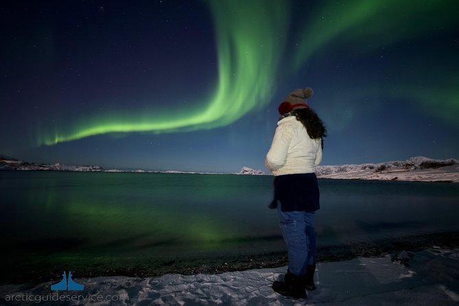 - Northern Lights Chase with Photo Package Included - Chasing clear skies from Tromsø