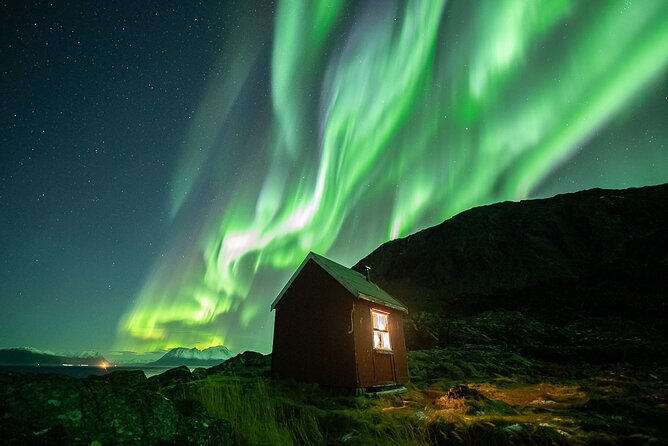 Northern Lights Expedition Tromsø - 6 people - Arctic Photo Guide - Timing, conditions, and cancellation rules